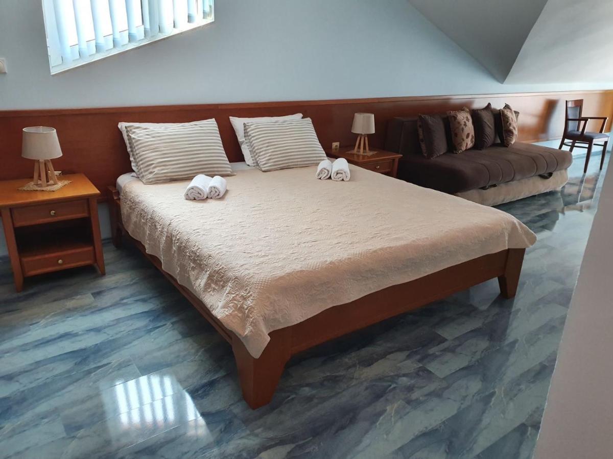 Tazex Apartments Herceg Novi Eksteriør bilde