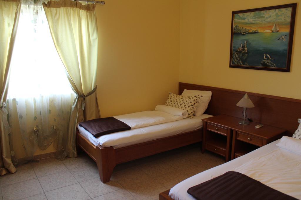 Tazex Apartments Herceg Novi Rom bilde